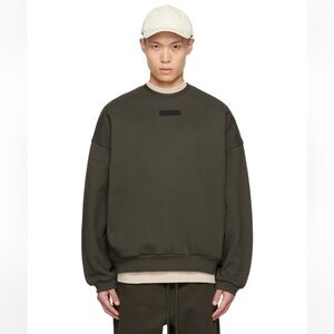 Men’s essentials crew neck